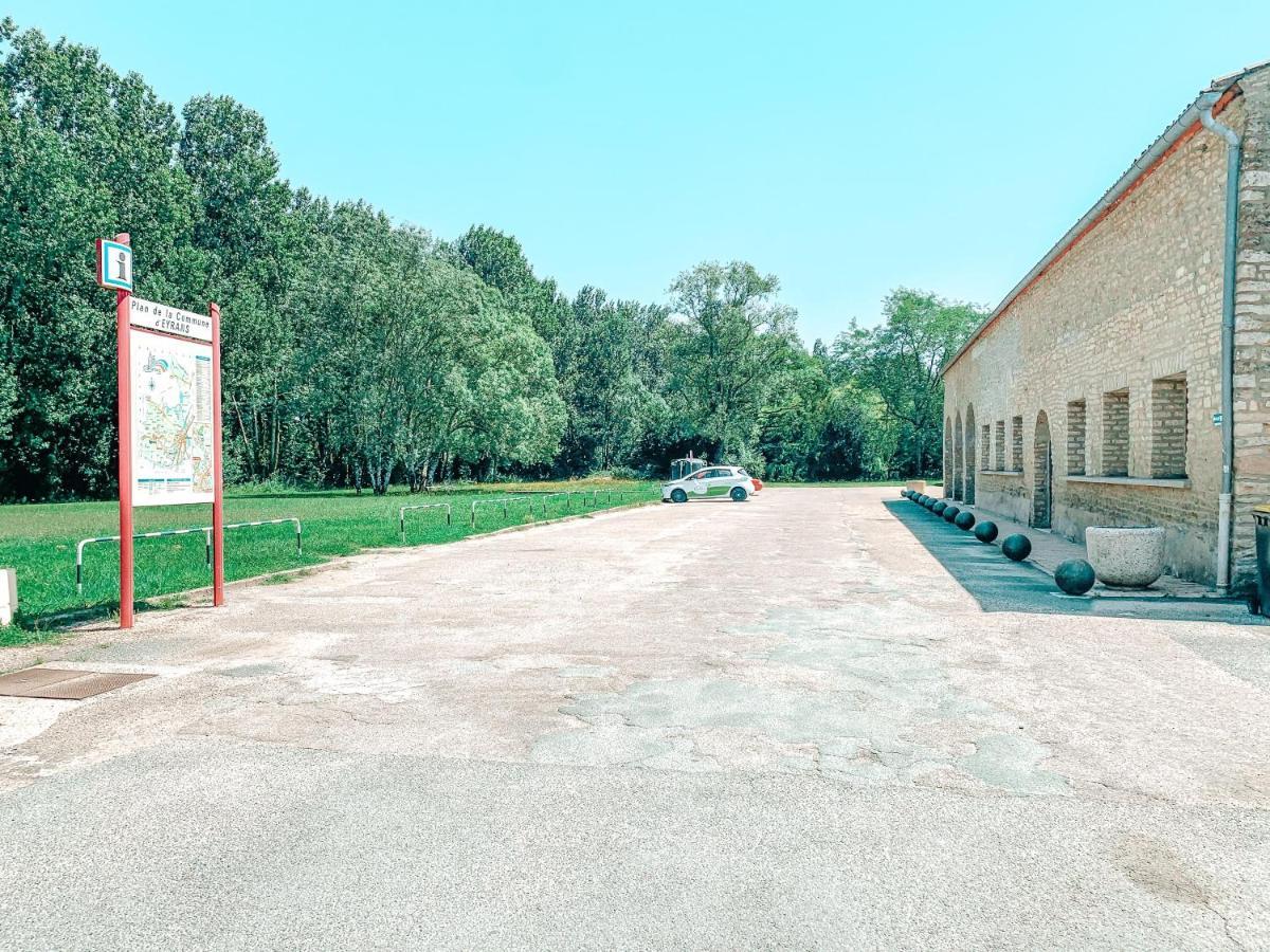 Le Studio Vert Climatise Situe 10 Min De Blaye Et De Sa Citadelle Apartment Eyrans Exterior photo